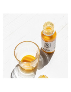 Organic lemon and turmeric detox juice