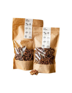 Granola with raw cocoa and organic nuts without gluten